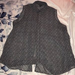 🎉 Lane Bryant Sleeveless 28 Black& White Top